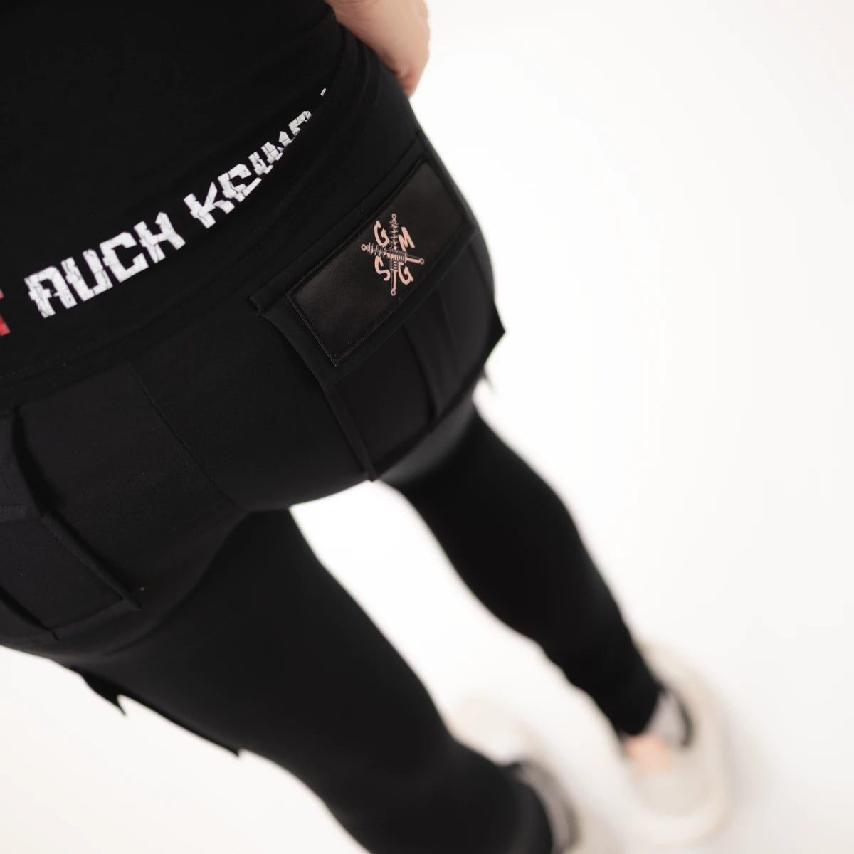 GSGM | CRWLVE | BLACK LEGGINGS